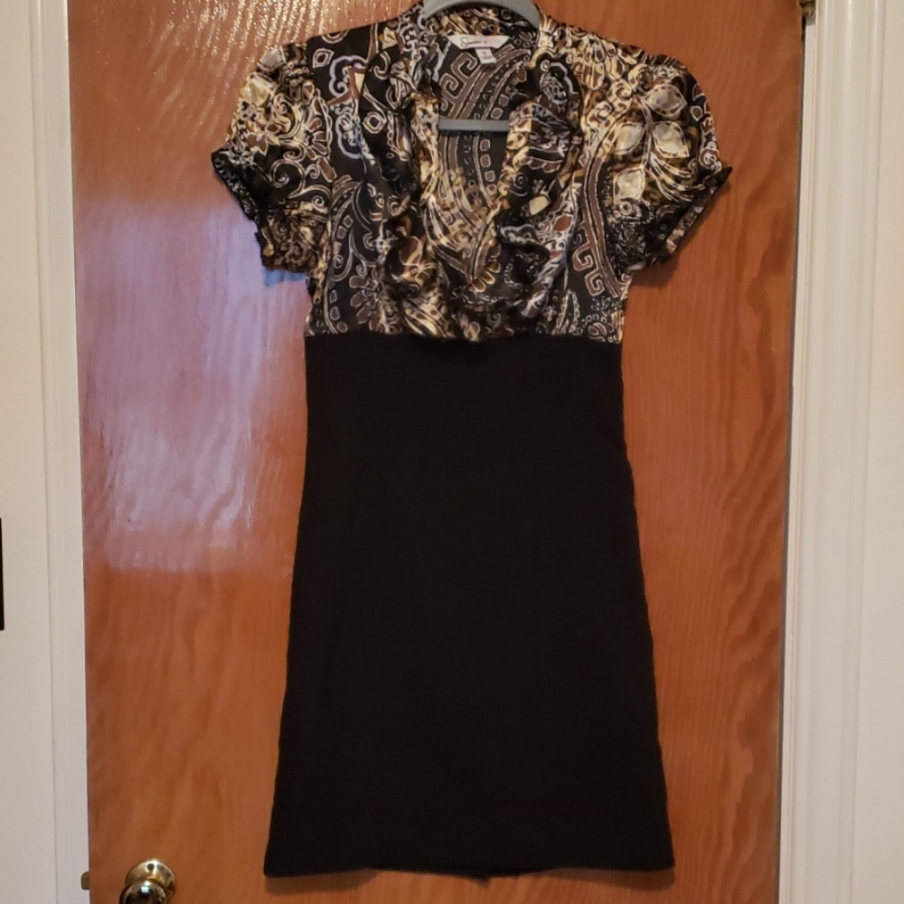 Stretchy, stylish dress